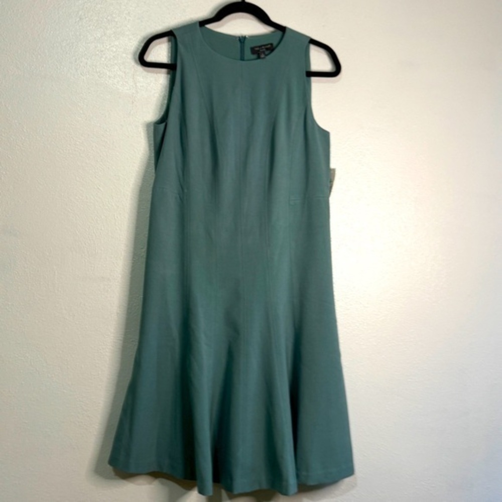 The Limited Elegant Sleeveless Pale Teal Dress, Lined. Sz 4. NWT.